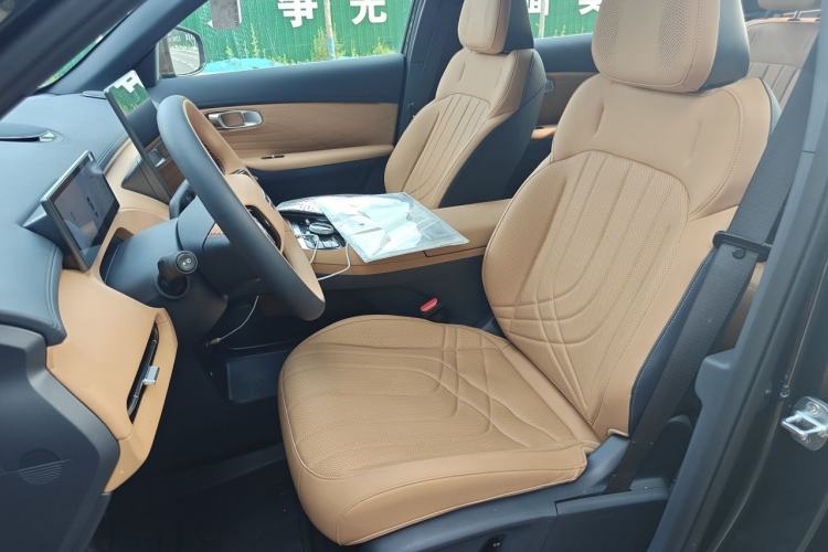 Used Geely Galaxy Xingjian 7 EM-i 2026 Model 135km Leading Edition Left Front Seat