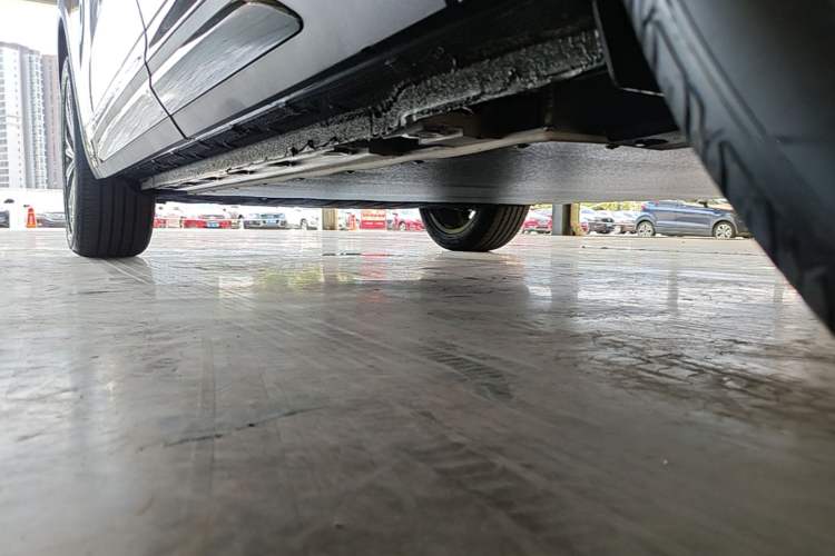 Used Geely Galaxy Xingjian 7 EM-i 2026 Model Pure Electric Basic Model Left Side Sill