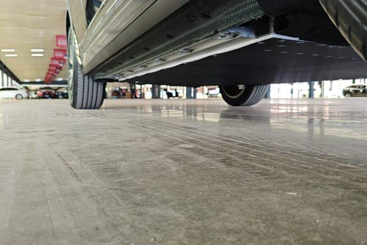 Used Geely Galaxy Xingjian 7 EM-i 2026 Model Pure Electric Basic Model Right Side Sill
