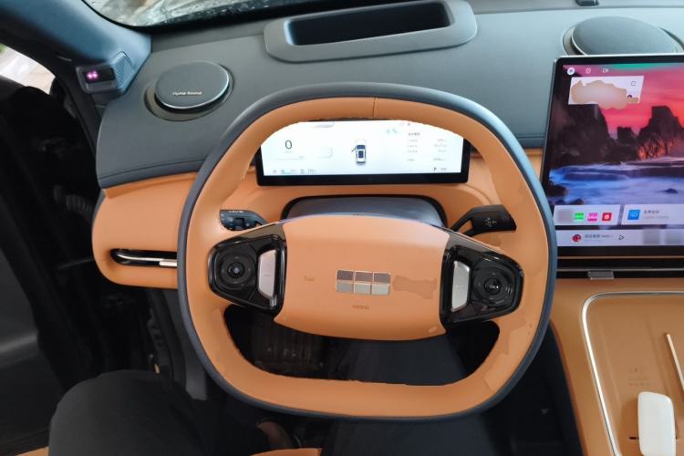 Used Geely Galaxy Xingjian 7 EM-i 2026 Model 135km Leading Edition Steering Wheel