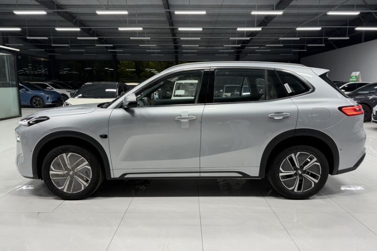 Used Geely Galaxy Xingjian 7 EM-i 2026 Model 135km Leading Edition Exterior 2