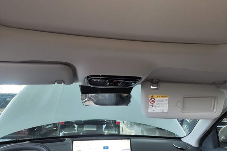 Used Geely Galaxy Xingjian 7 EM-i 2026 Model 135km Leading Edition Headliner