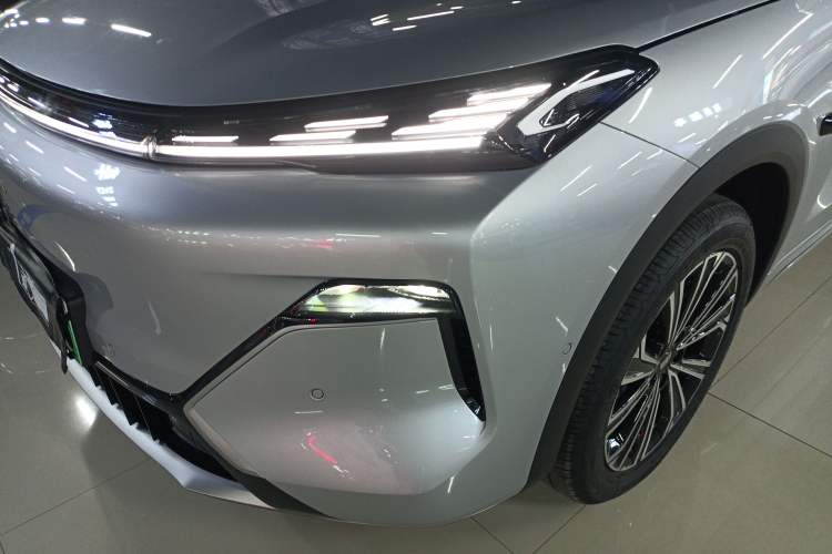 Used Geely Galaxy Xingjian 7 EM-i 2026 Model 135km Starship Version Left Front Headlight