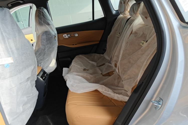 Used Geely Galaxy Xingjian 7 EM-i 2026 Model 135km Leading Edition Left Rear Seat