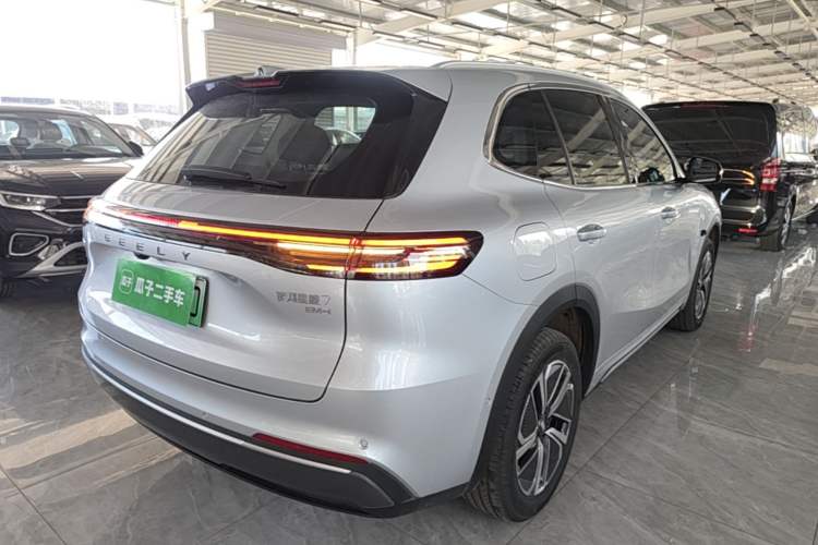 Used Geely Galaxy Xingjian 7 EM-i 2026 Model 135km Leading Edition Rear Right 45 Deg