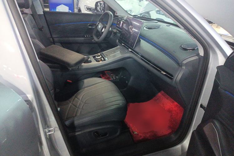 Used Geely Galaxy Xingjian 7 EM-i 2026 Model 135km Starship Version Right Front Seat