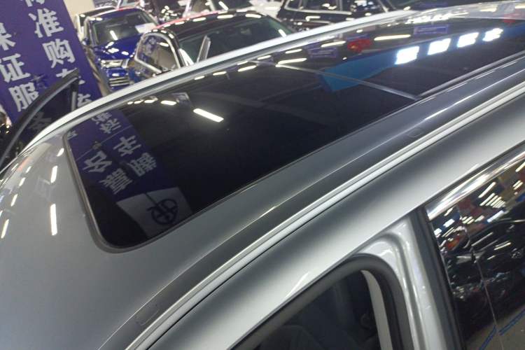 Used Geely Galaxy Xingjian 7 EM-i 2026 Model 135km Starship Version Roof