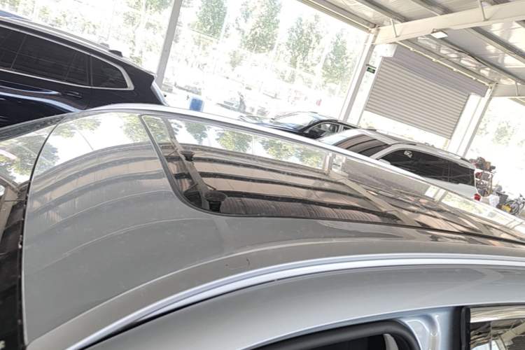 Used Geely Galaxy Xingjian 7 EM-i 2026 Model 135km Leading Edition Roof