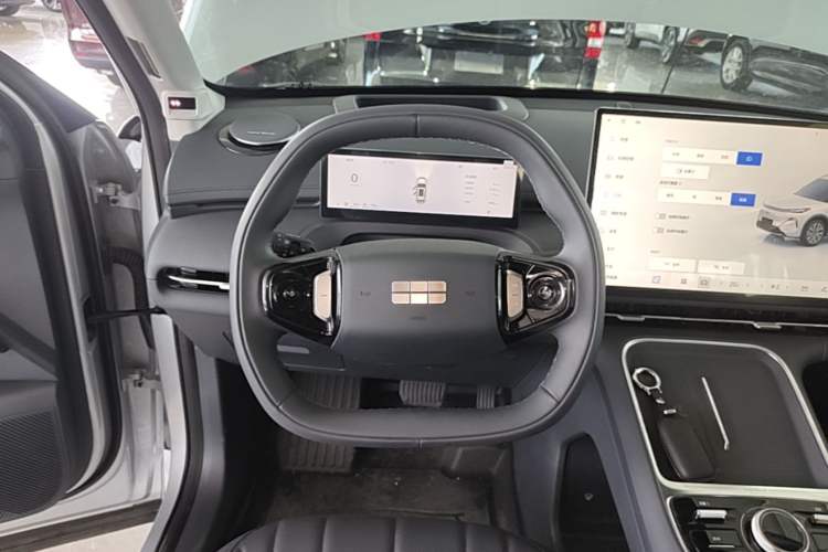 Used Geely Galaxy Xingjian 7 EM-i 2026 Model 135km Leading Edition Steering Wheel