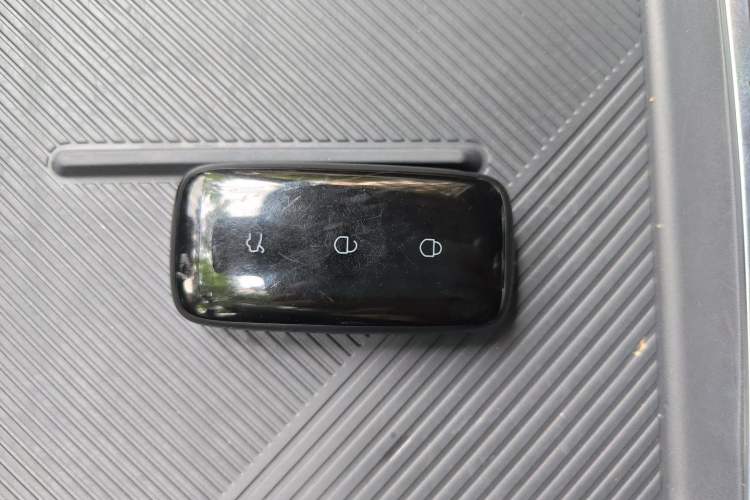Used Geely Galaxy Xingjian 7 EM-i 2026 Model 135km Smart Navigation Version Vehicle Key