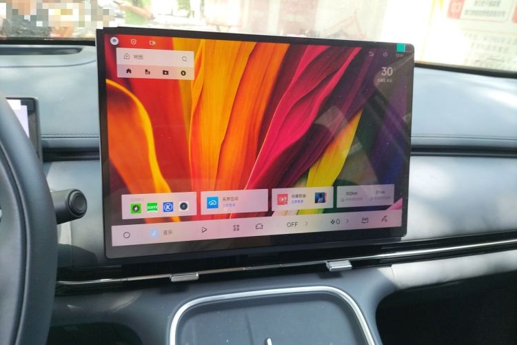 Used Geely Galaxy Xingjian 7 EM-i 2026 Model 135km Leading Edition Audio And AC Panel