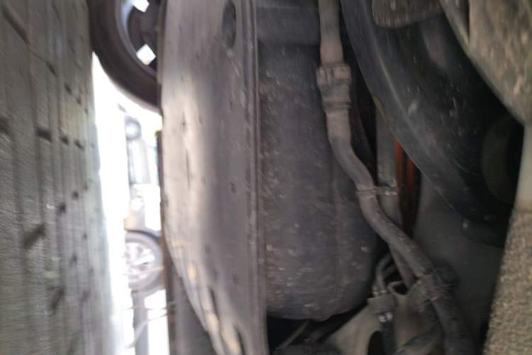 Used Geely Galaxy Xingjian 7 EM-i 2026 Model 135km Leading Edition Chassis Rear Right