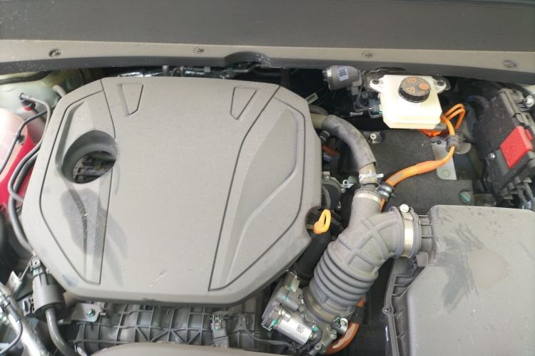 Used Geely Galaxy Xingjian 7 EM-i 2026 Model 135km Leading Edition Engine Bay