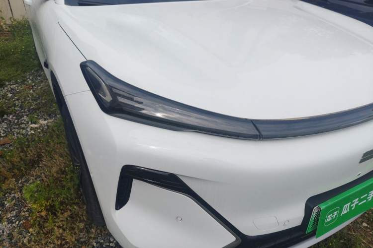 Used Geely Galaxy Xingjian 7 EM-i 2026 Model 135km Starship Version Right Front Headlight