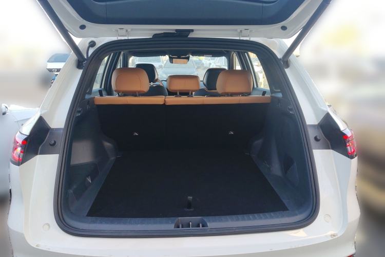 Used Geely Galaxy Xingjian 7 EM-i 2026 Model 135km Starship Version Trunk