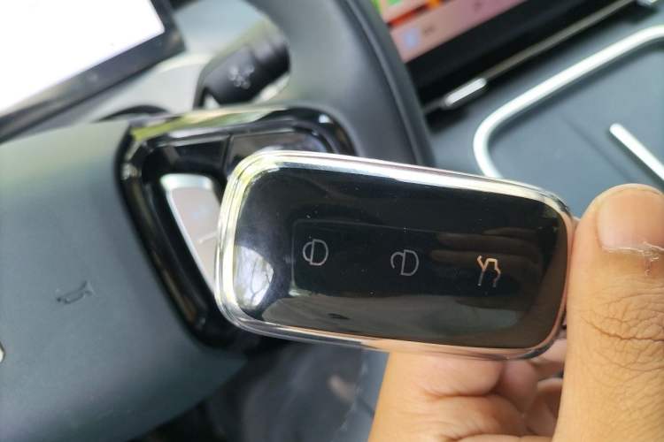 Used Geely Galaxy Xingjian 7 EM-i 2026 Model 135km Leading Edition Vehicle Key