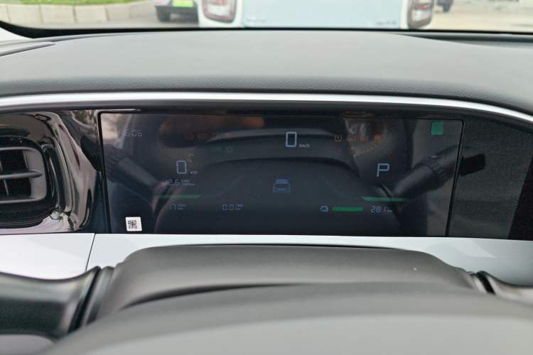 Used Geely Galaxy Geome 2025 310km Youth Edition Odometer Close Up