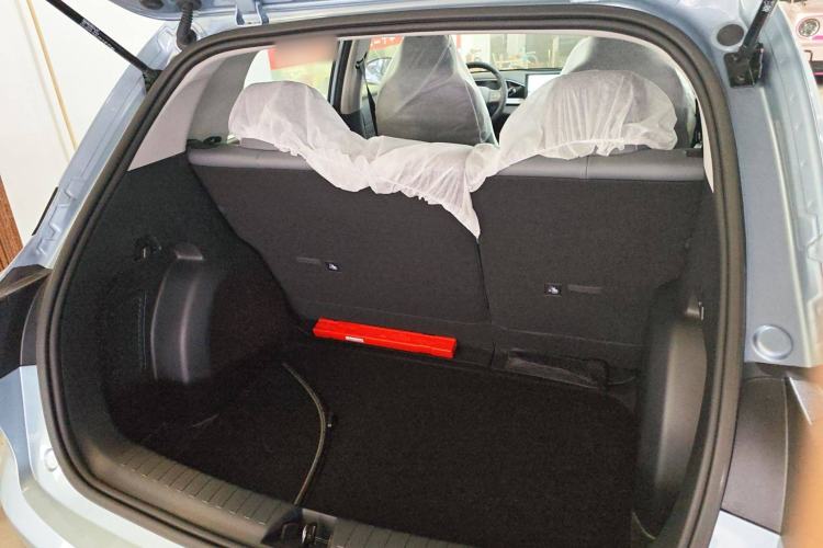 Used Geely Galaxy Geome 2025 310km Youth Edition Trunk