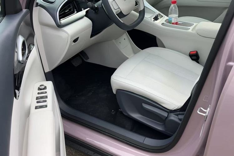 Used Geely Galaxy Geome 2026 Model 310km Youth Edition Left Front Seat