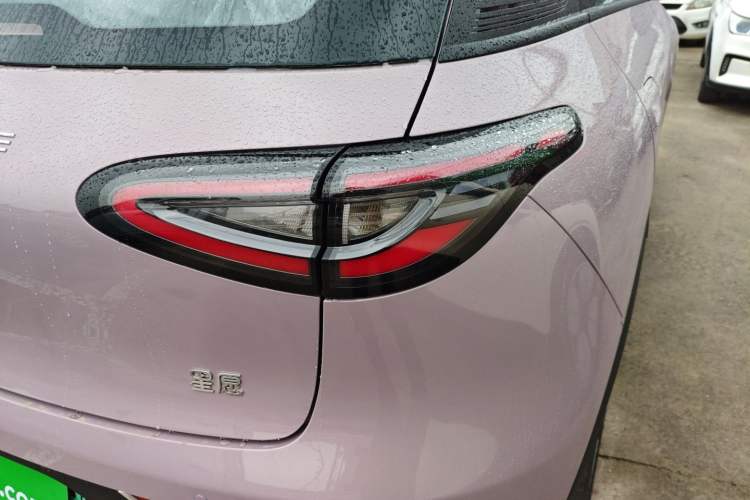Used Geely Galaxy Geome 2026 Model 310km Youth Edition Right Rear Taillight