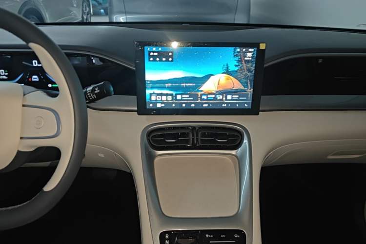 Used Geely Galaxy Geome 2025 310km Youth Edition Audio And AC Panel