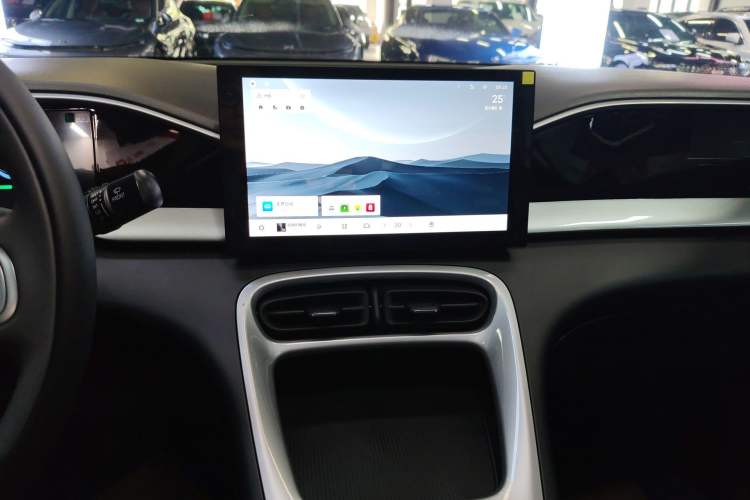 Used Geely Galaxy Geome 2025 310km Youth Edition Audio And AC Panel