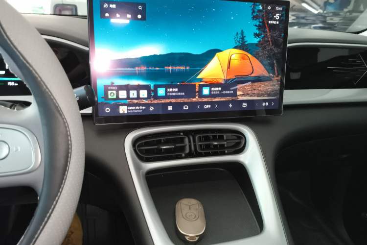 Used Geely Galaxy Geome 2025 310km Dream Edition Audio And AC Panel