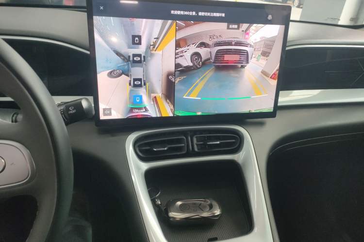 Used Geely Galaxy Geome 2025 310km Dream Edition Audio And AC Panel
