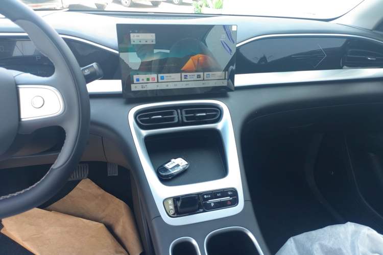 Used Geely Galaxy Geome 2025 310km Youth Edition Audio And AC Panel