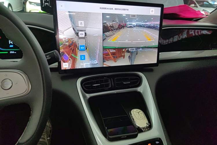 Used Geely Galaxy Geome 2025 310km Dream Edition Audio And AC Panel