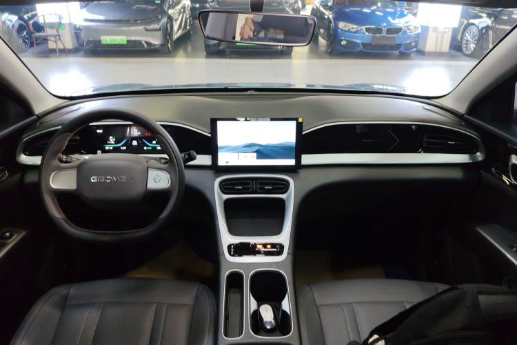 Used Geely Galaxy Geome 2025 310km Youth Edition Center Console