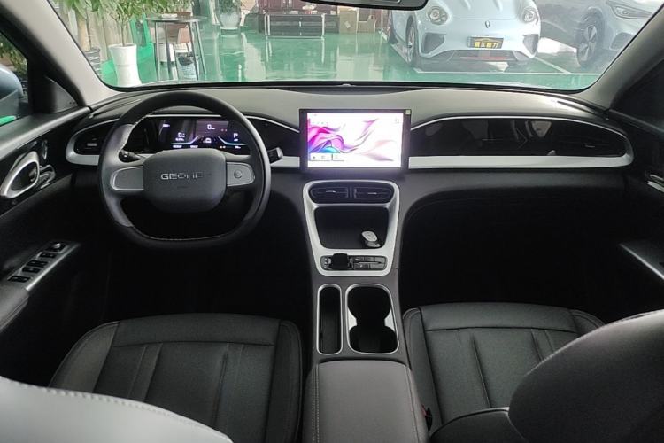 Used Geely Galaxy Geome 2025 310km Youth Edition Center Console