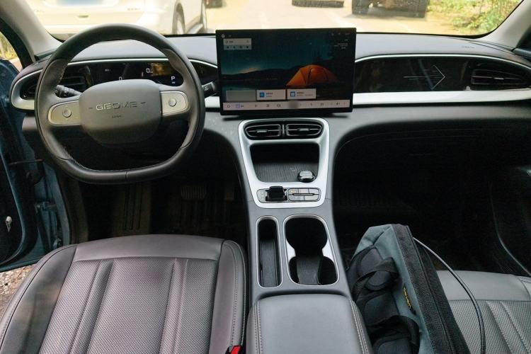 Used Geely Galaxy Geome 2025 310km Dream Edition Center Console