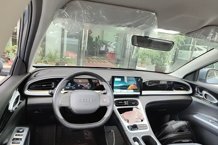 Used Geely Galaxy Geome 2025 310km Youth Edition Center Console