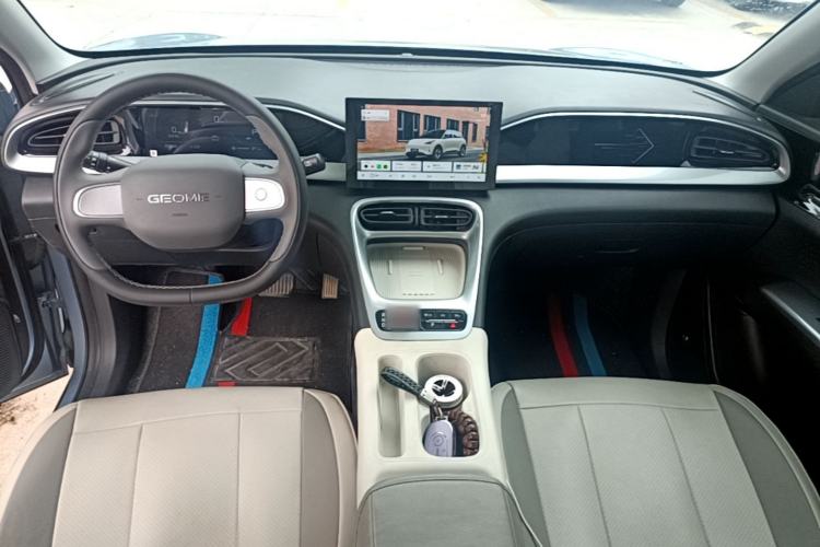Used Geely Galaxy Geome 2025 310km Youth Edition Center Console
