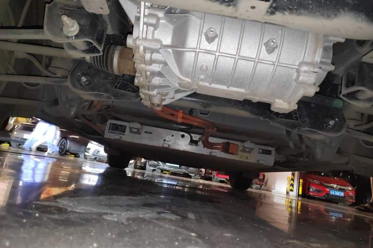 Used Geely Galaxy Geome 2025 310km Youth Edition Chassis Rear