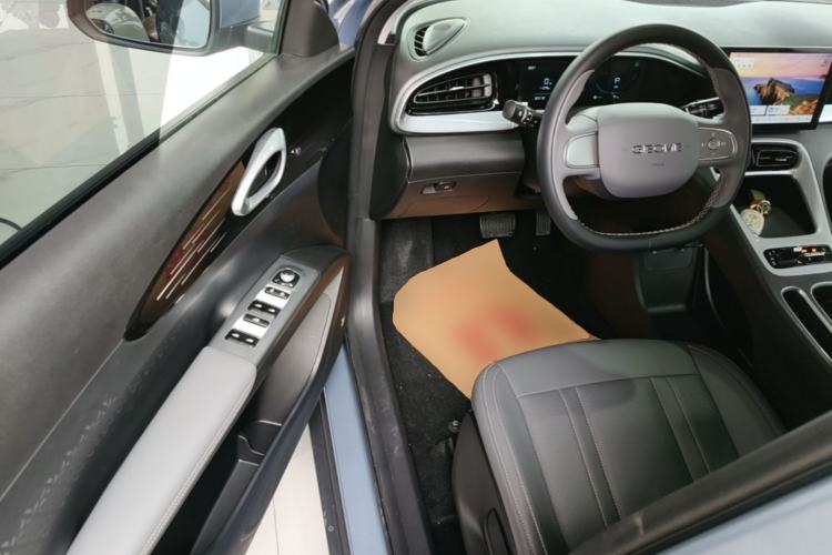 Used Geely Galaxy Geome 2025 310km Youth Edition Driver Seat