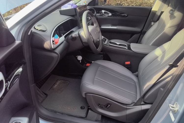 Used Geely Galaxy Geome 2025 UP 410km Exploration Edition Driver Seat