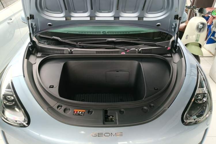 Used Geely Galaxy Geome 2025 310km Youth Edition Engine Bay