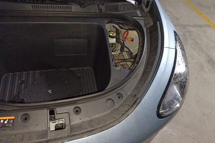 Used Geely Galaxy Geome 2025 310km Youth Edition Engine Bay Left