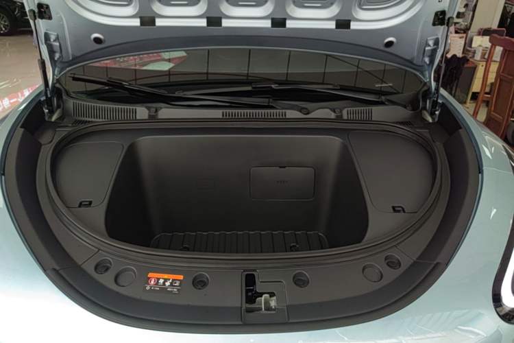 Used Geely Galaxy Geome 2025 310km Dream Edition Engine Bay