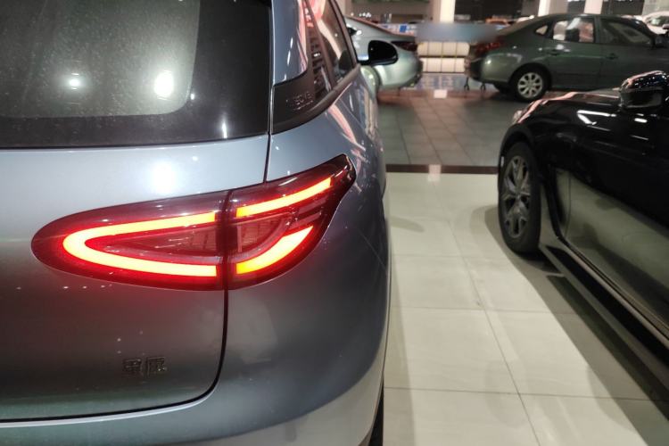 Used Geely Galaxy Geome 2025 UP 410km Exploration Edition Exterior 3