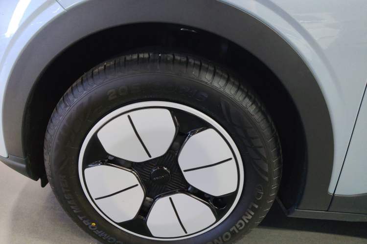 Used Geely Galaxy Geome 2025 310km Youth Edition Exterior 2