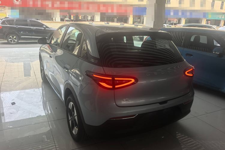 Used Geely Galaxy Geome 2025 310km Dream Edition Exterior 4
