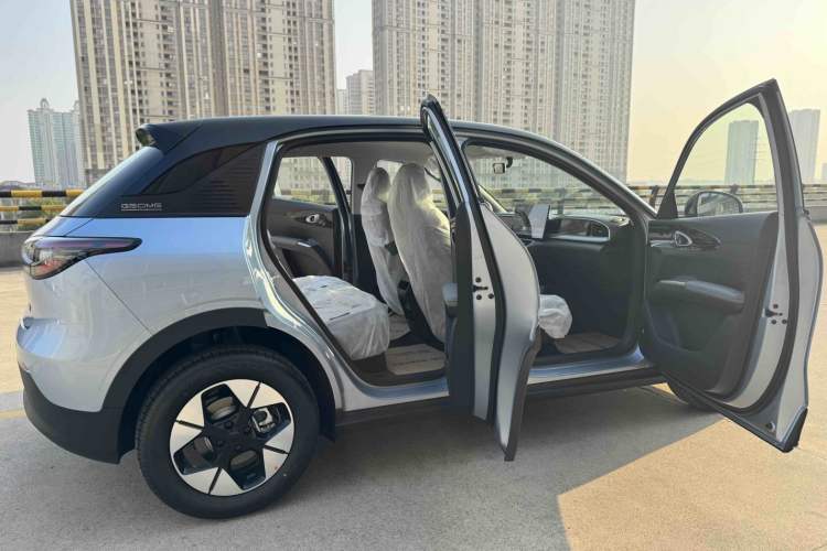 Used Geely Galaxy Geome 2025 310km Dream Edition Exterior 5