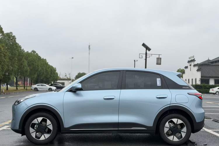Used Geely Galaxy Geome 2025 UP 410km Exploration Edition Exterior 5