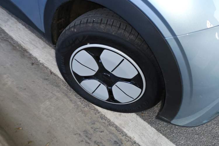 Used Geely Galaxy Geome 2025 310km Youth Edition Exterior 7