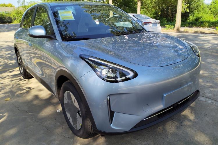 Used Geely Galaxy Geome 2025 310km Dream Edition Front Right 45 Deg