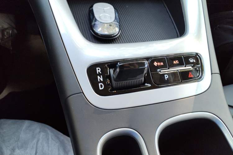 Used Geely Galaxy Geome 2025 310km Dream Edition Gear Lever
