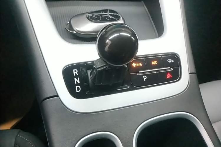 Used Geely Galaxy Geome 2025 310km Dream Edition Gear Lever